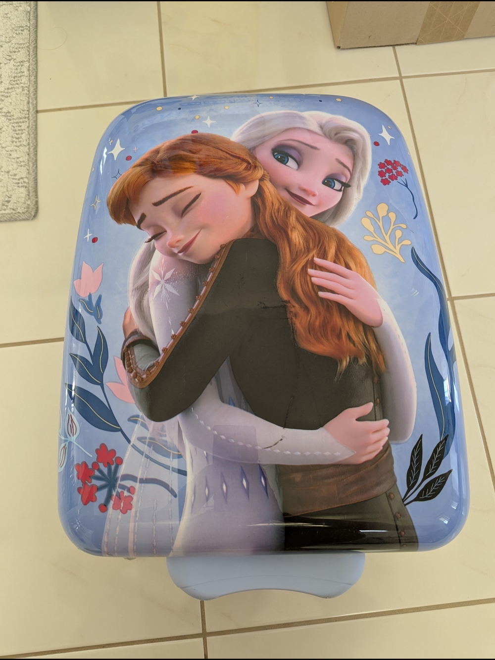 Frozen Elsa & Anna Kids Carry on Luggage- Blue Character Seat